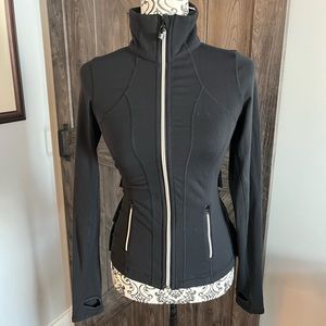 Lululemon dance black ruffle jacket define